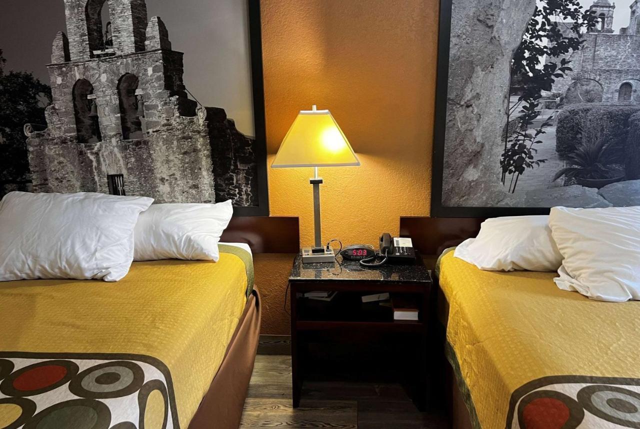 קאטי Express Inn מראה חיצוני תמונה